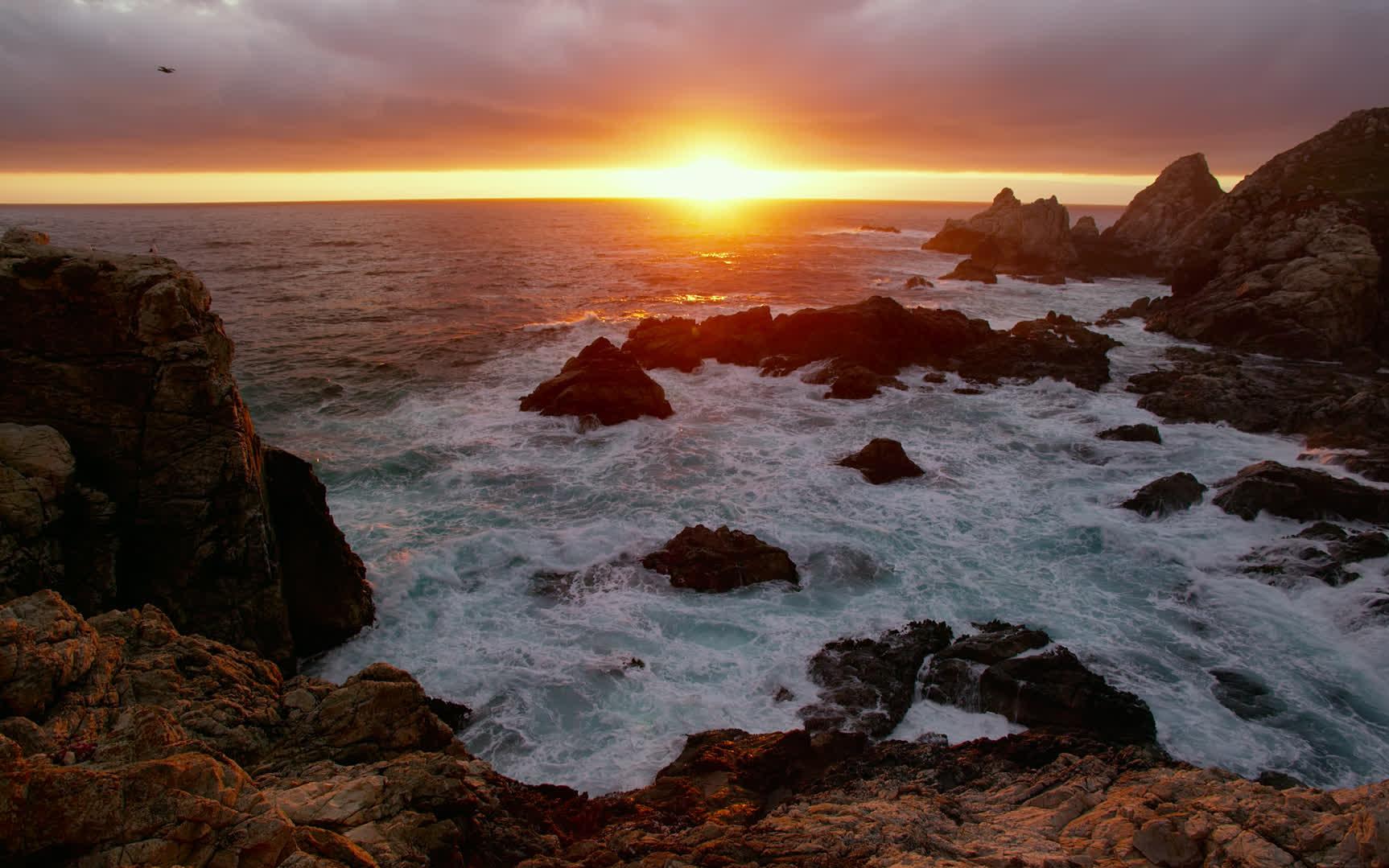 紀(jì)錄片拍攝制作的內(nèi)容包括哪些方面？